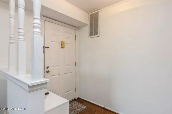 Matawan, NJ 07747,802 Wellington Place