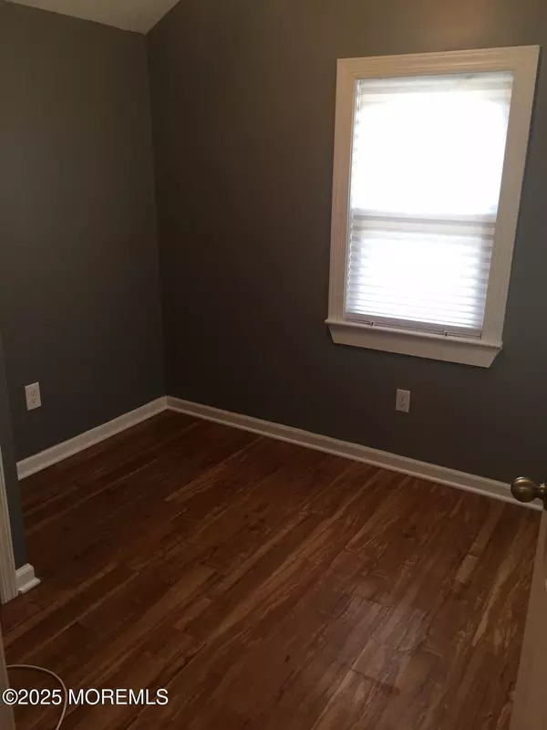 Seaside Heights, NJ 08751,224 Bay Terrace