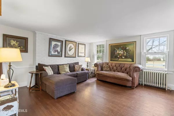 Hazlet, NJ 07730,6 Bedle Road