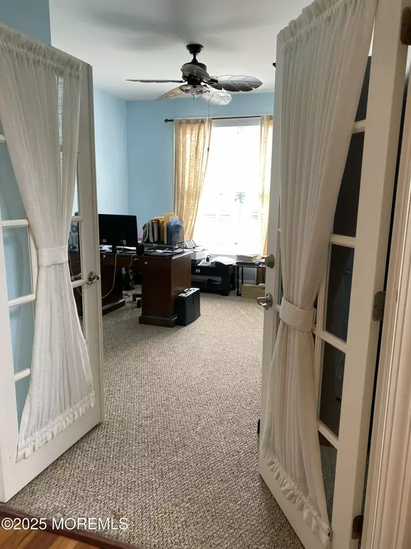 Marlboro, NJ 07746,344 Van Dusen Drive
