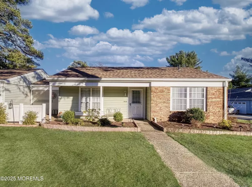 551 Mayfair Road, Manchester, NJ 08759