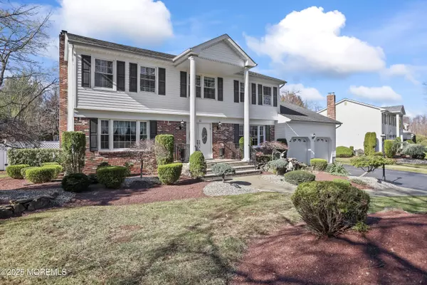Manalapan, NJ 07726,11 Elizabeth Place