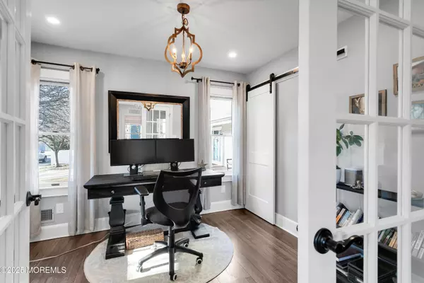 Rumson, NJ 07760,7 Allen Street