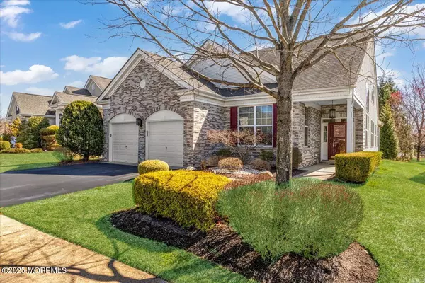 Jackson, NJ 08527,25 Nottingham Way