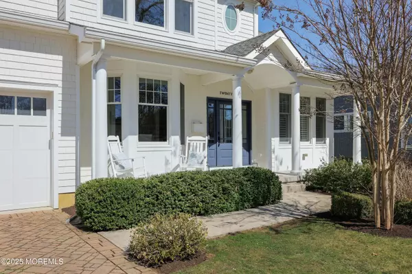 Rumson, NJ 07760,29 Rosalie Avenue