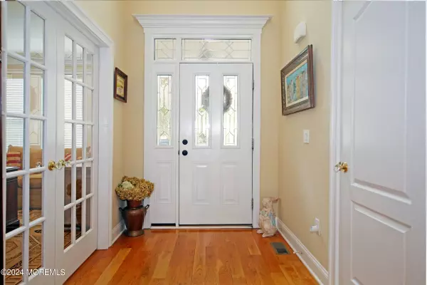 Tinton Falls, NJ 07724,26 Aspen Lane