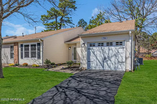 Lakewood, NJ 08701,76 Woodshill Drive N