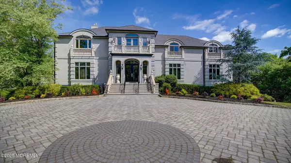 Morganville, NJ 07751,448 Fawns Run