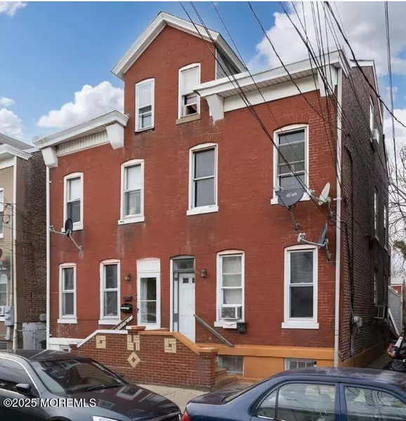 144 Kent Street, Trenton, NJ 08611