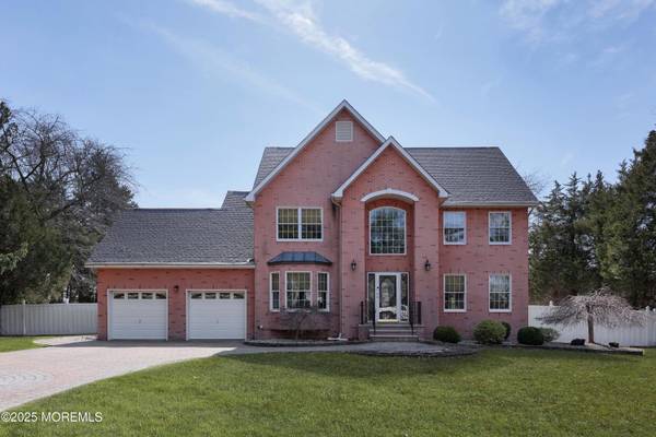 145 Dugan Lane, Toms River, NJ 08753
