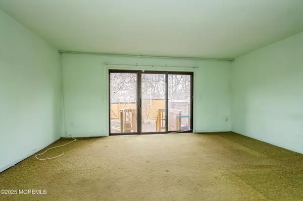 East Windsor, NJ 08520,512 Fairfield Road