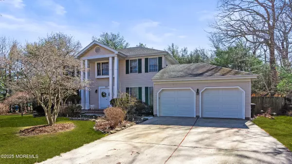 Allenwood, NJ 08720,2212 Glenmere Court