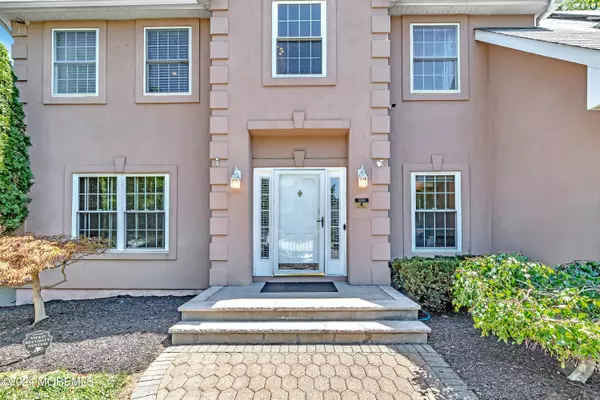 Matawan, NJ 07747,4 Bailey Road