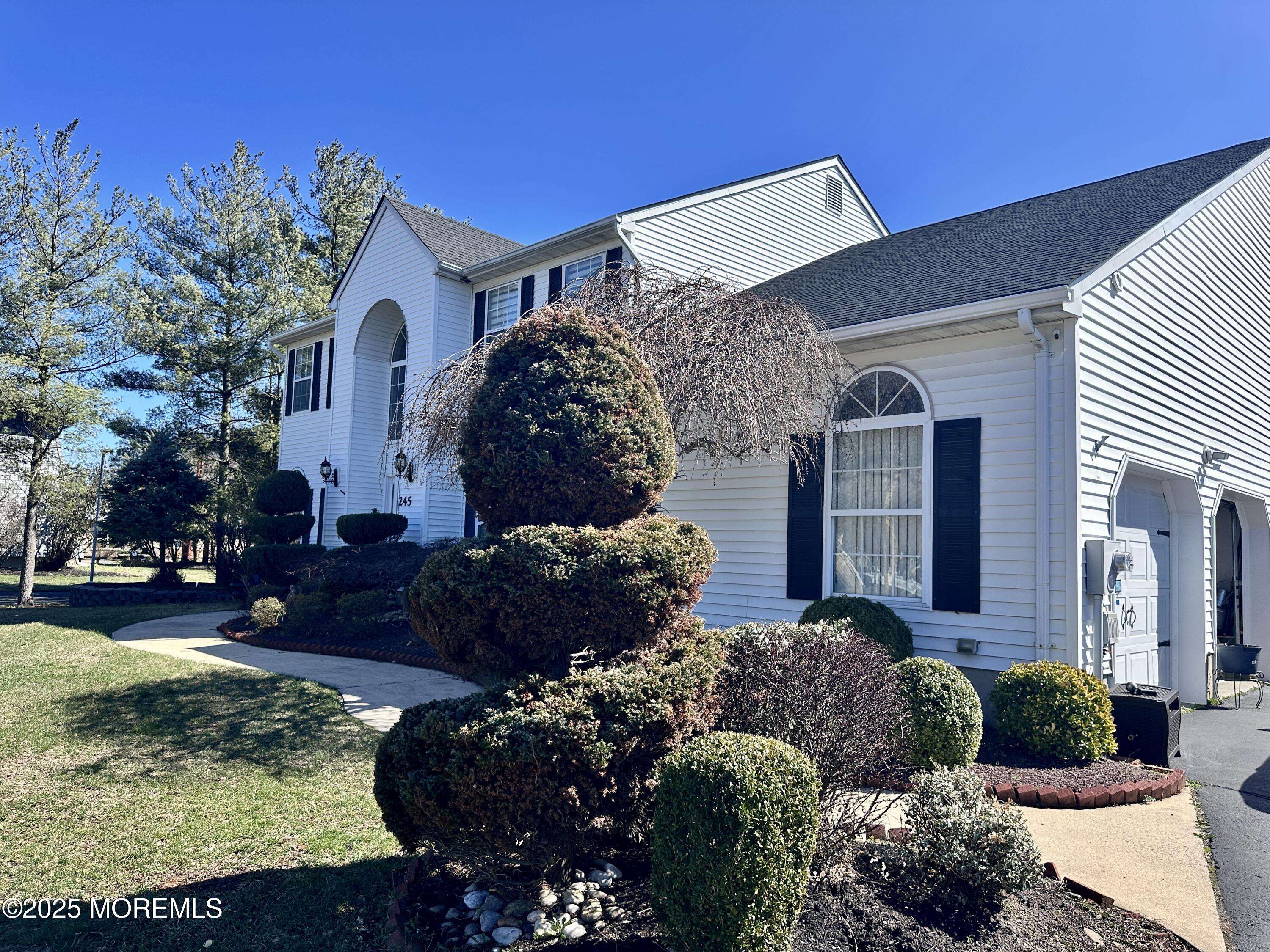 Freehold, NJ 07728,245 Elton Adelphia Road