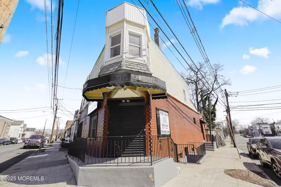 6365 Pierce Street, Newark, NJ 07103
