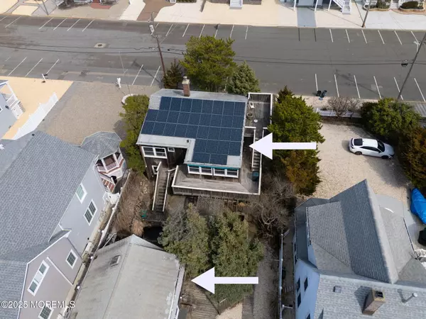 Lavallette, NJ 08735,12 Trenton Avenue