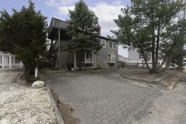 Lavallette, NJ 08735,12 Trenton Avenue