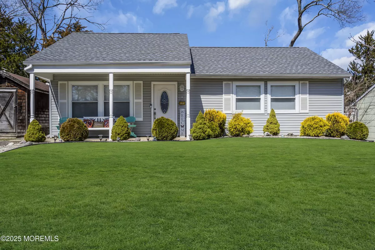 Barnegat, NJ 08005,142 Village Drive