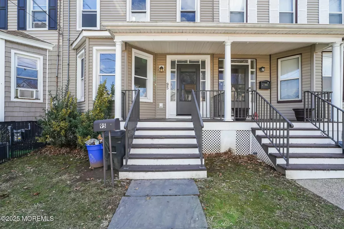 Rahway, NJ 07065,95 E Emerson Avenue