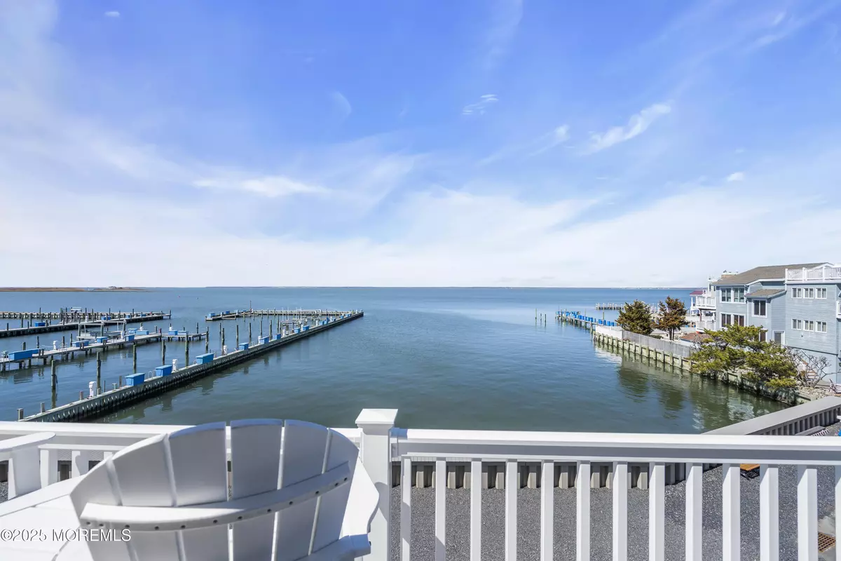 Long Beach Twp, NJ 08008,22 W 13th Street #A