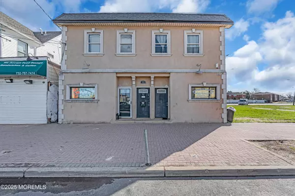 Keansburg, NJ 07734,40 Carr Avenue #D