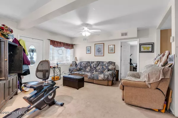 North Middletown, NJ 07748,196 Hudson Avenue