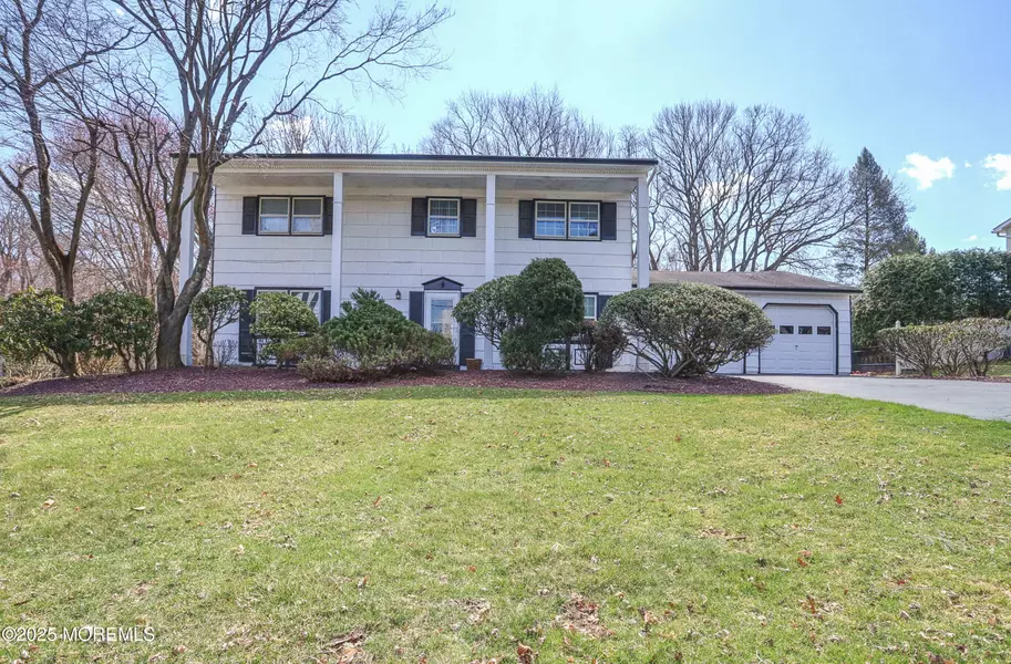 11 Prince Edward Road, Morganville, NJ 07751
