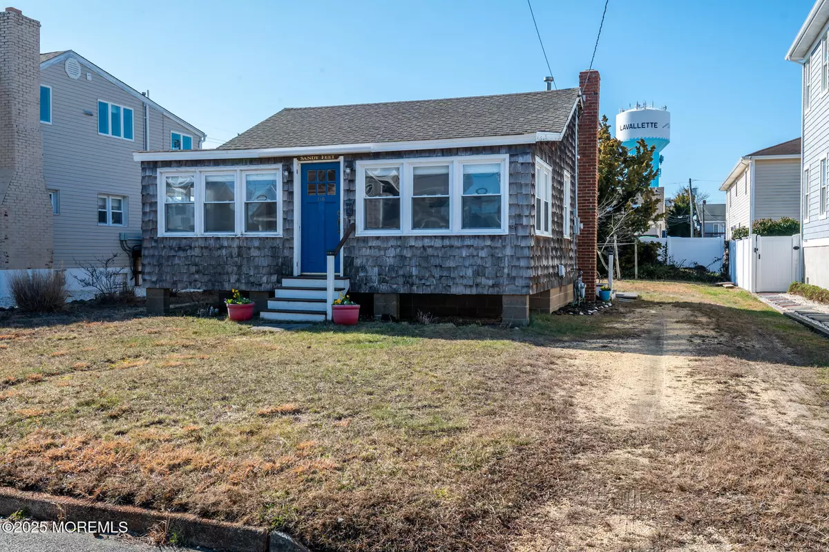 Lavallette, NJ 08735,118 Camden Avenue
