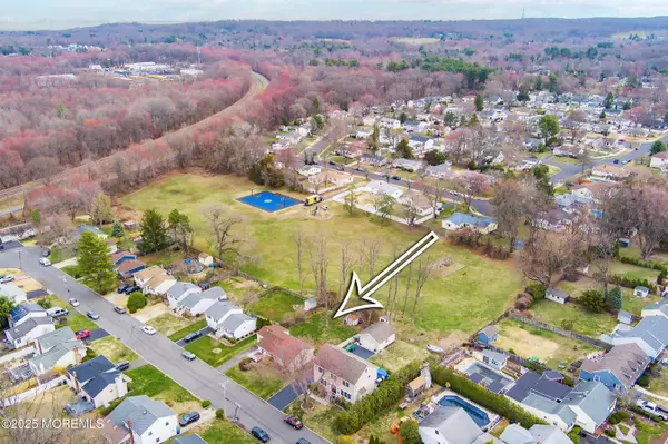 Middletown, NJ 07748,227 Martin Place