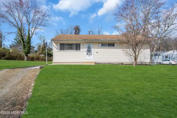 Jackson, NJ 08527,32 Dawn Cypress Lane