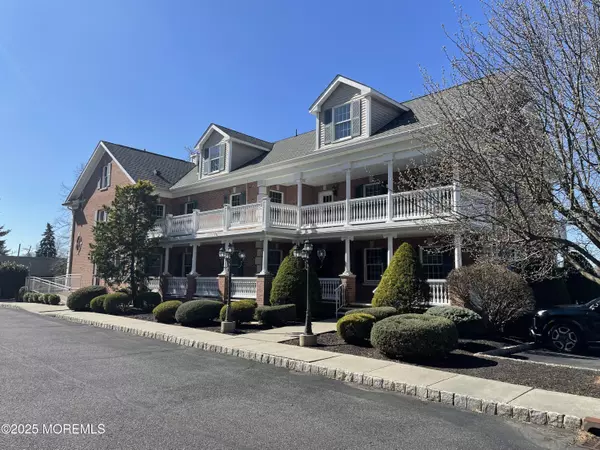 Red Bank, NJ 07701,165 State Route 35 #Basement