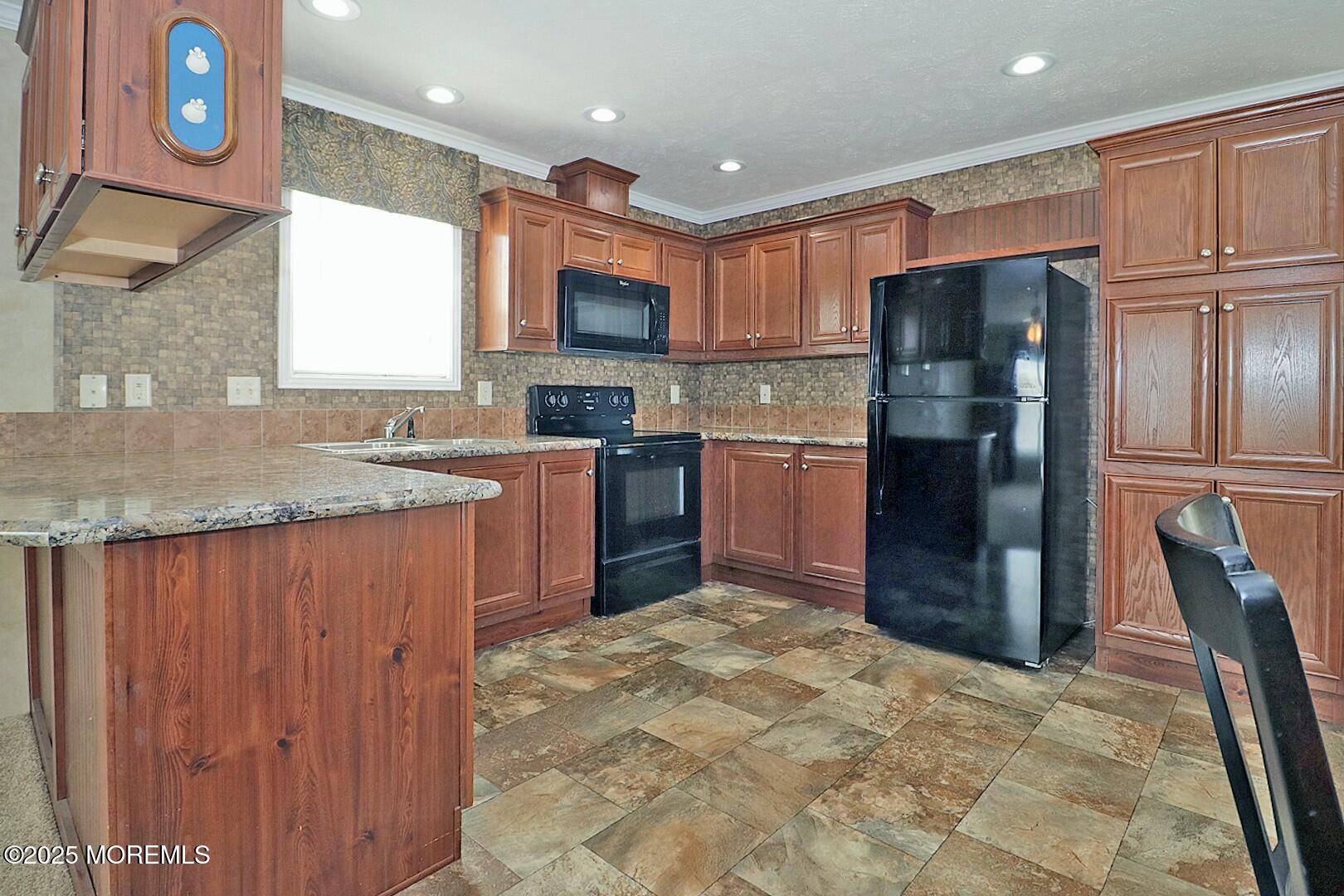 Whiting, NJ 08759,42 Beaver Avenue