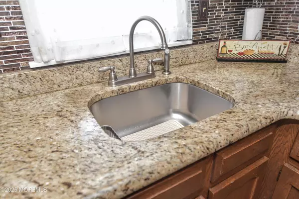 Lakewood, NJ 08701,1125 Argyll Circle