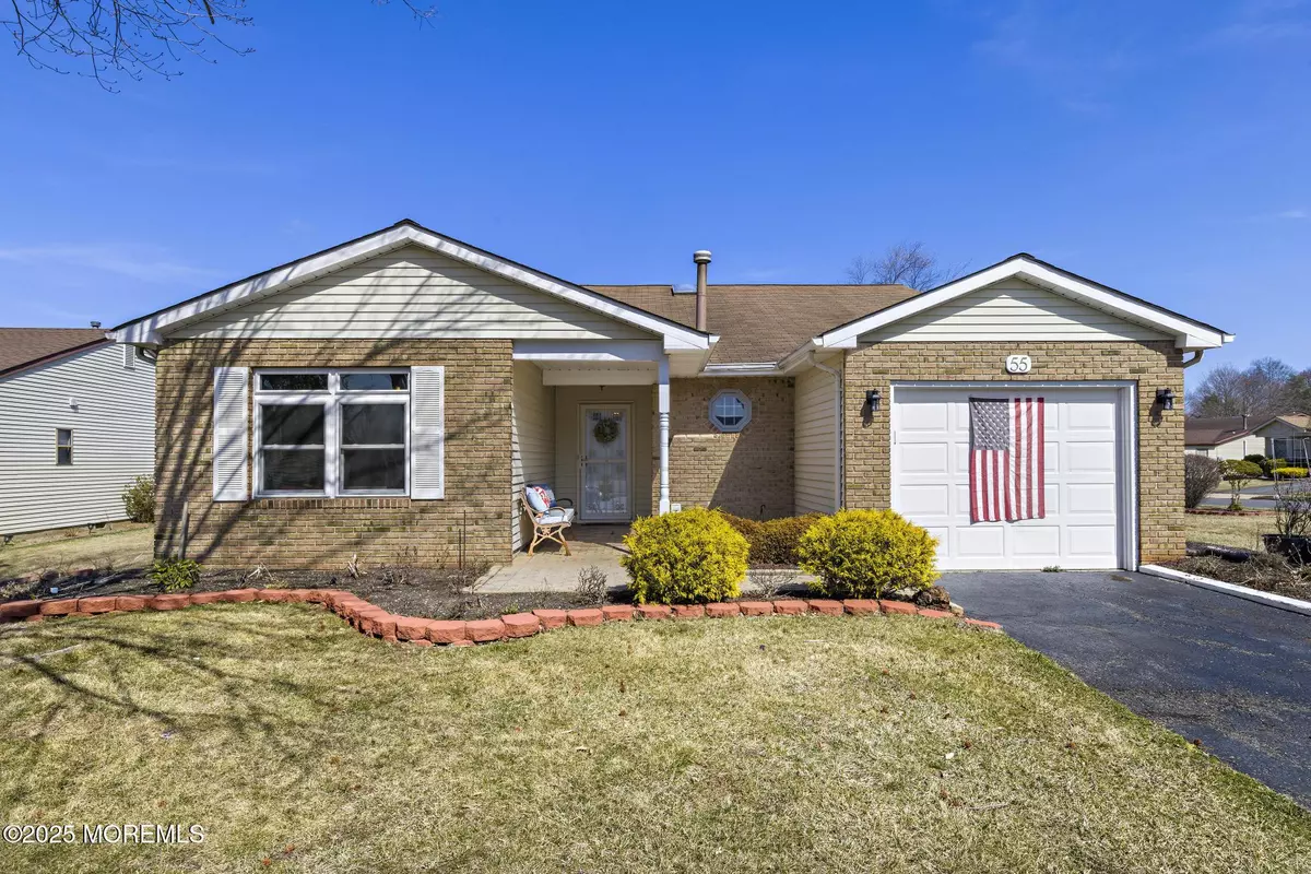 Marlboro, NJ 07746,55 Lakeview Drive