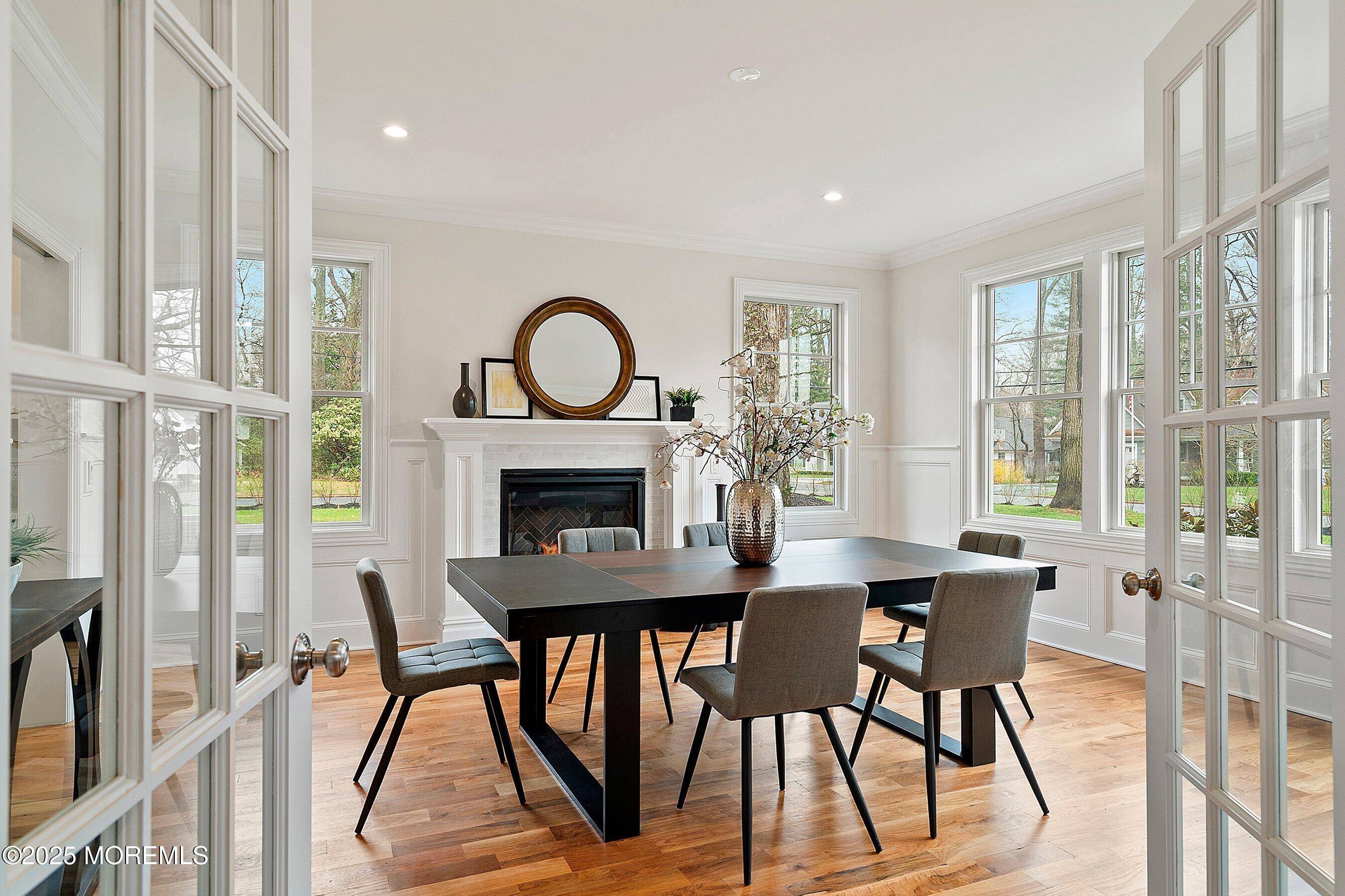 Rumson, NJ 07760,40 Circle Drive