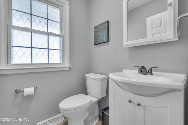 Egg Harbor Twp, NJ 08234,119 Locust Avenue