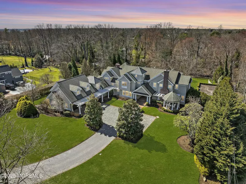 4 Sailers Way, Rumson, NJ 07760
