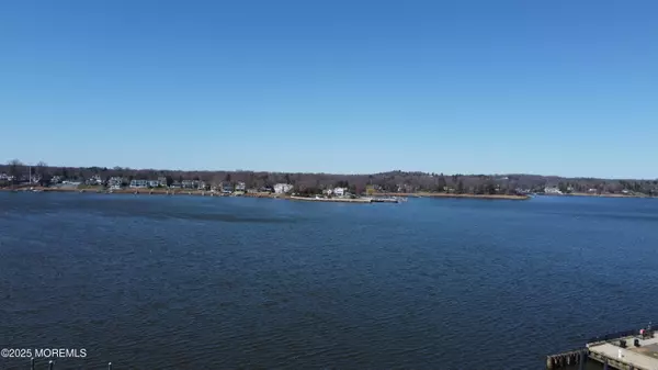 Red Bank, NJ 07701,22 W Front Street #401