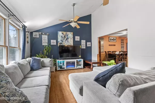 Jackson, NJ 08527,487 Whitesville Road