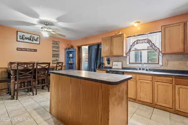 Jackson, NJ 08527,487 Whitesville Road