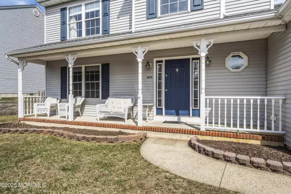 Manahawkin, NJ 08050,1054 Driftwood Avenue