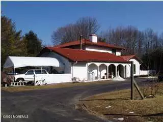 Manalapan, NJ 07726,134 Mccaffery Road