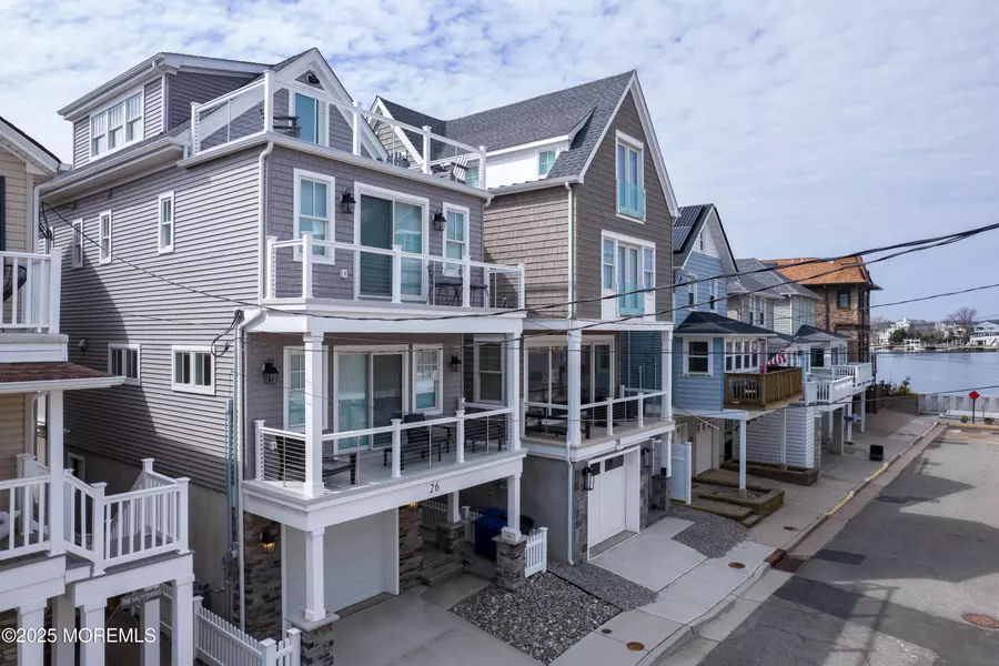 26 Beach Street, Sea Bright, NJ 07760