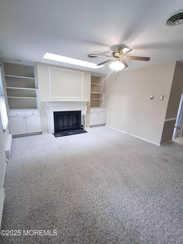 Whiting, NJ 08759,92 Sunset Road #60