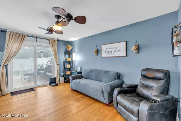 Howell, NJ 07731,6 Osprey Court