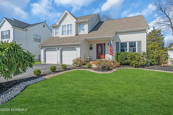 Howell, NJ 07731,16 Higgins Court