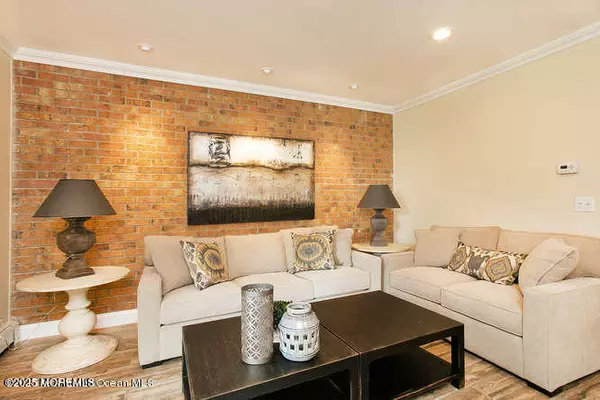 Spring Lake Heights, NJ 07762,66 Linden Court