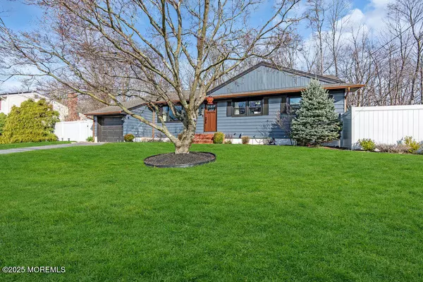Neptune Township, NJ 07753,9 Ash Drive