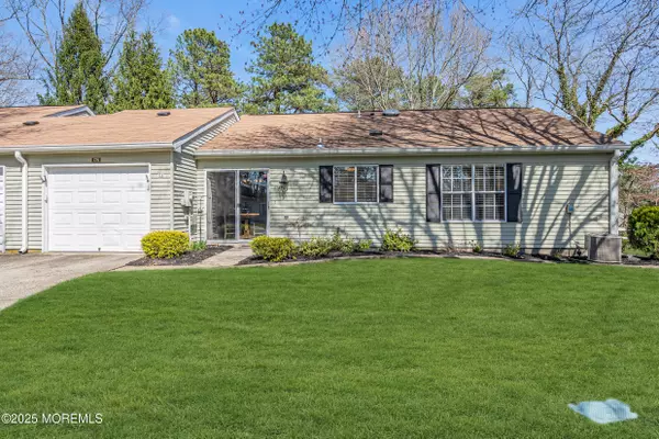 Manchester, NJ 08759,17 Buckingham Drive #A