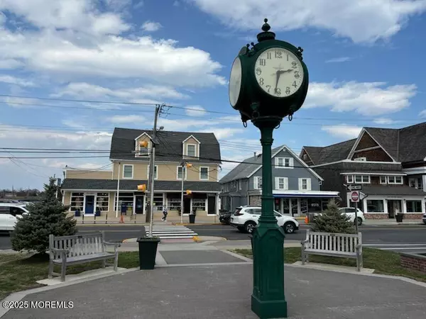 Bay Head, NJ 08742,104 Osborne Avenue